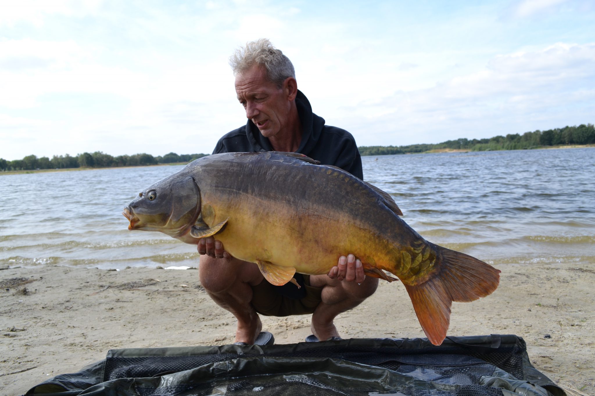 Fishing Adventure Lake het grootste betaalwater van Nederland - Fishing ...