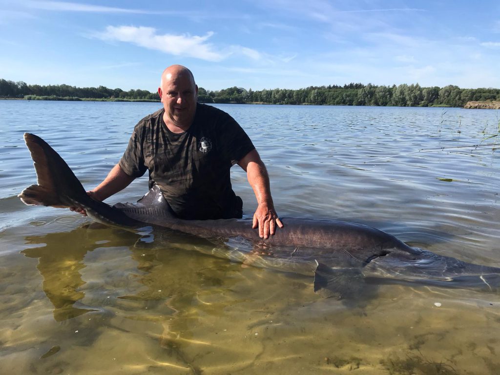 Mario de Lorenzi vangt op 2 juni 2020 een nieuw meerrecord steur: 2.32 meter.